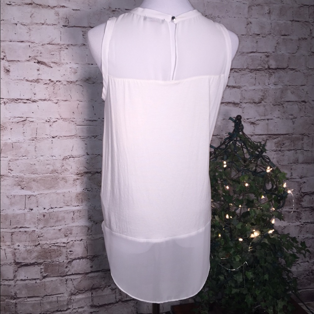 Vince Camuto Sleeveless Blouse - Picture 2 of 8